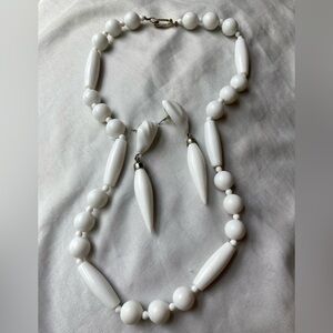 Vintage Hong Kong‎ White Beaded Necklace & Dangle Earrings
